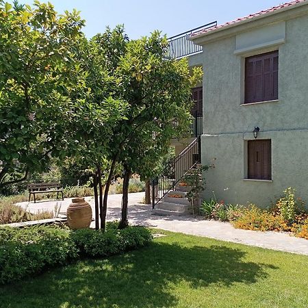 Betty'S Garden House Villa Néa Ankhíalos Екстериор снимка